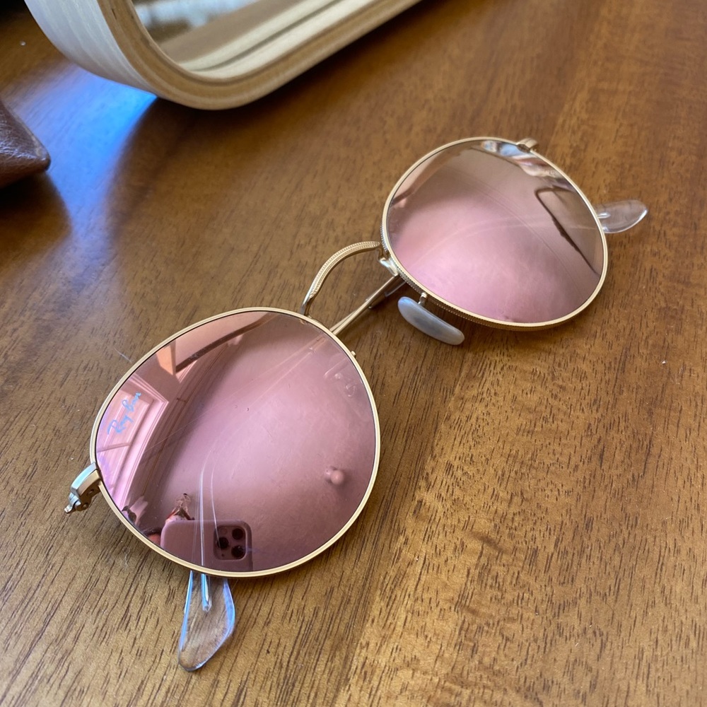 Iconic Raybans